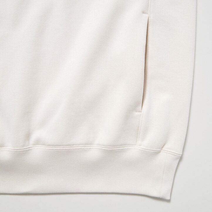 uniqlo pulover s kapuco za moške črne barve