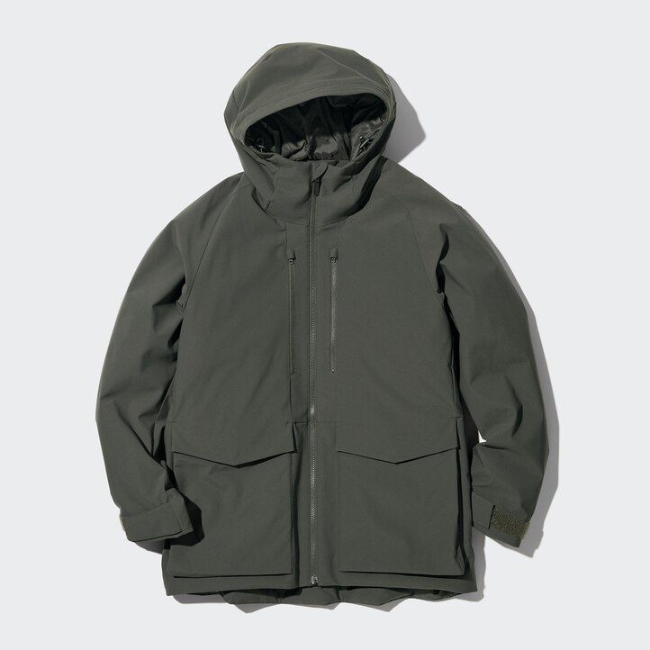 moške uniqlo hibridne puhove jakne s 3d krojem temno sive