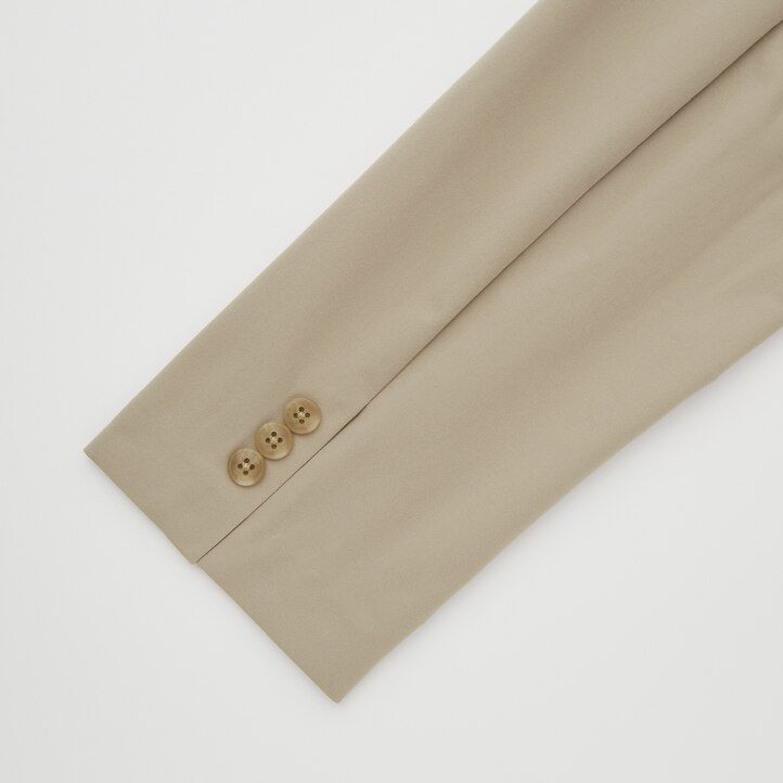 bež moške ultra lahke jakne uniqlo airsense