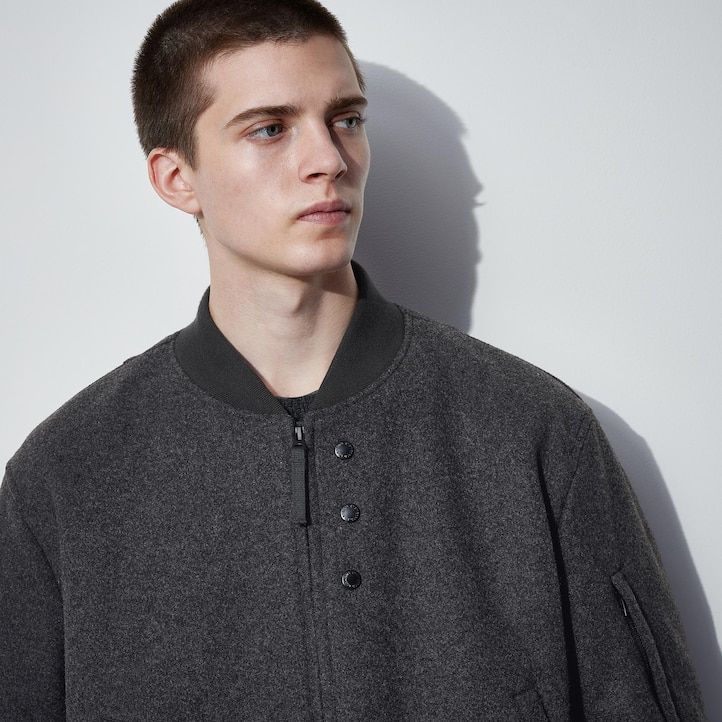 moške temno sive jakne uniqlo heattech warm padded blouson