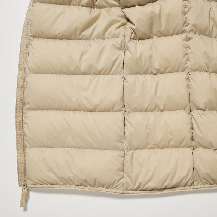 Črne moške jakne uniqlo ultra light down 3d cut