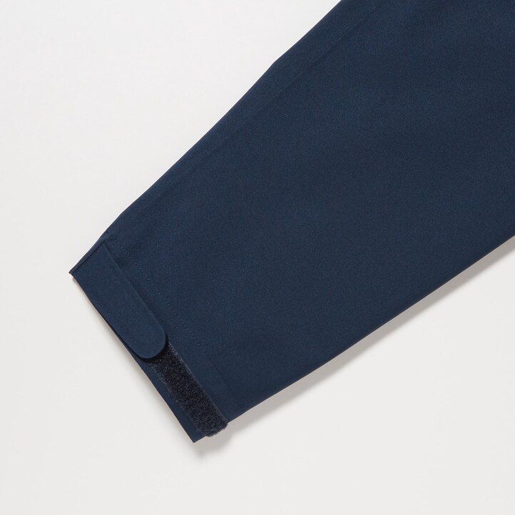 moške sive jakne uniqlo blocktech 3d cut