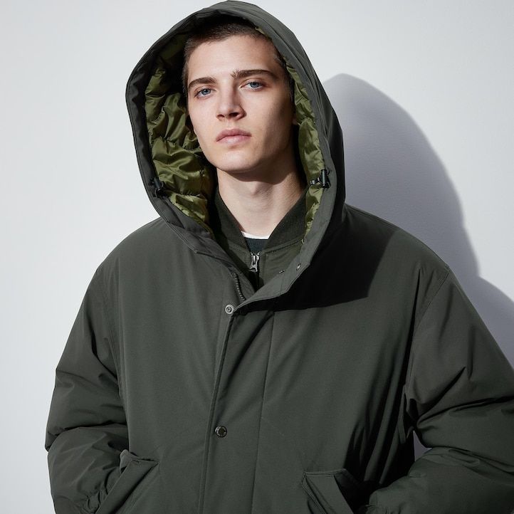 temno sive moške tople podložene jakne uniqlo heattech