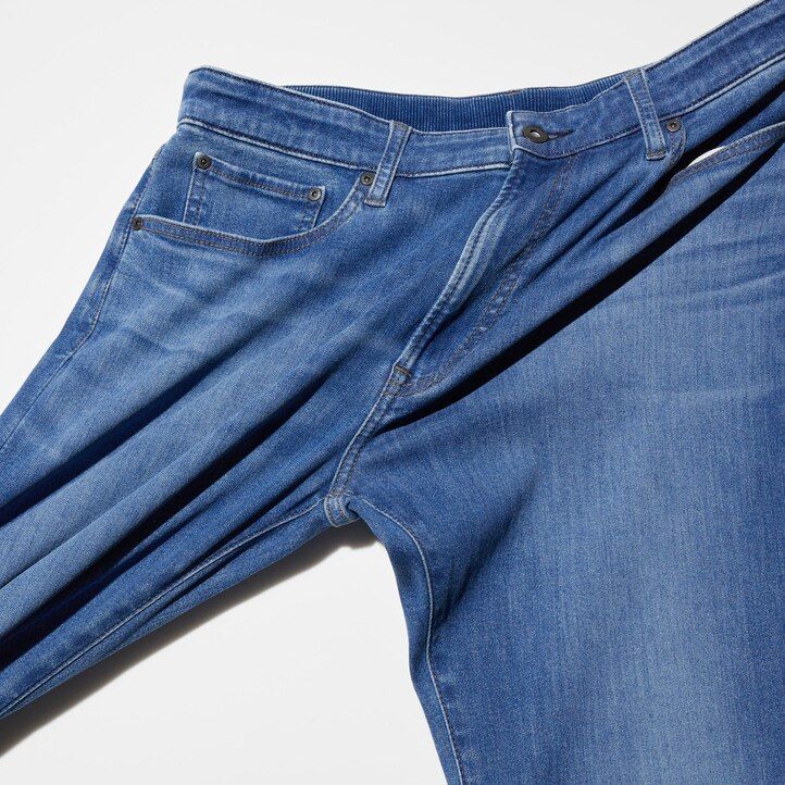 moške kavbojke uniqlo ezy ultra stretch črne barve