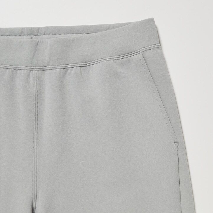 svetlo sive moške hlače za prosti čas uniqlo dry stretch
