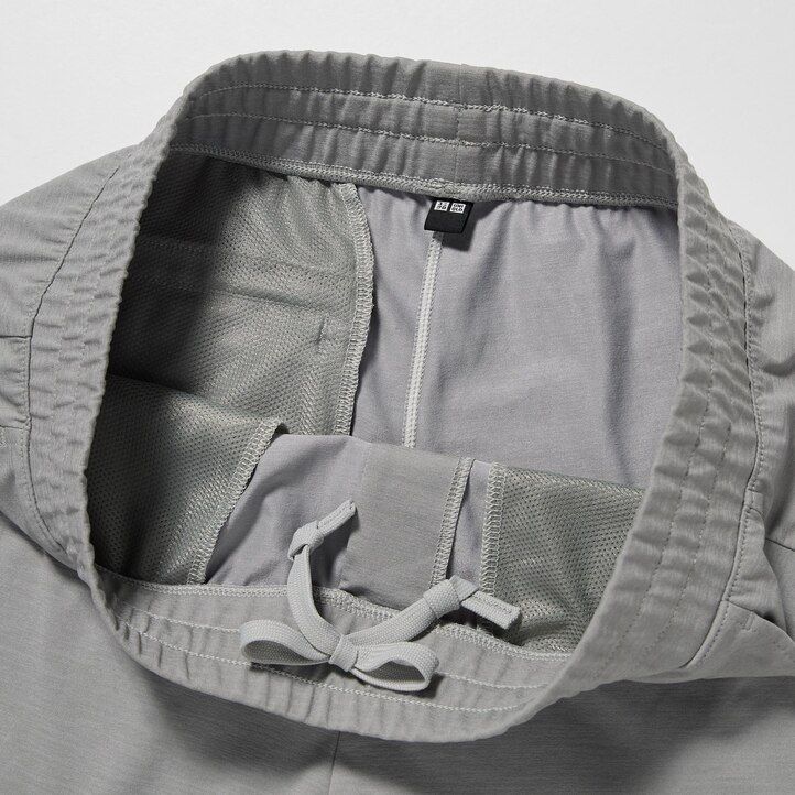 moške uniqlo ultra stretch dry ex joggers temno sive