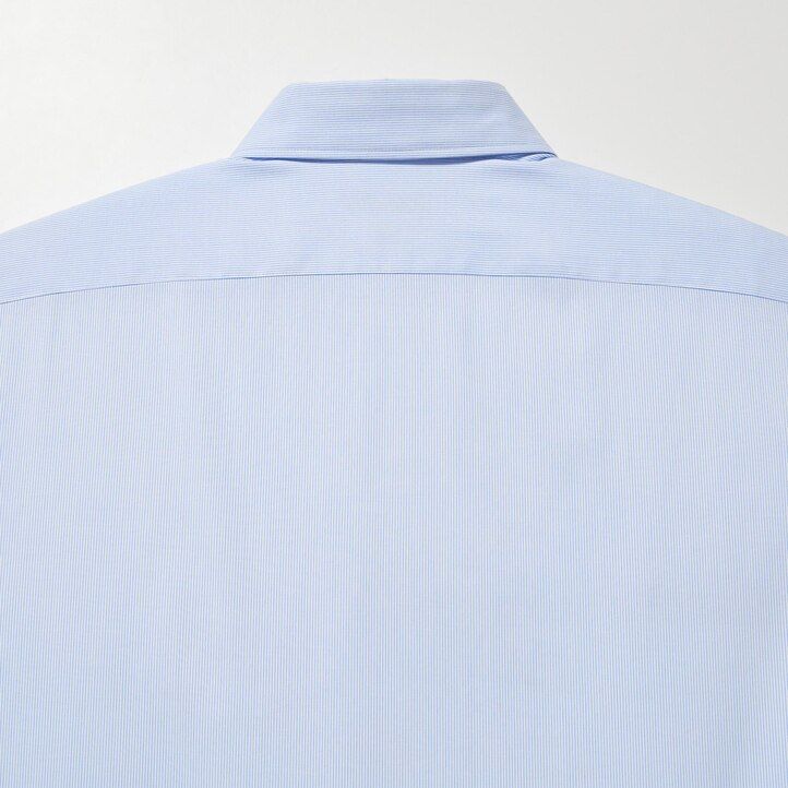 moške srajce uniqlo easyre stretch slim fit s črtastim ovratnikom in delnim izrezom modre barve