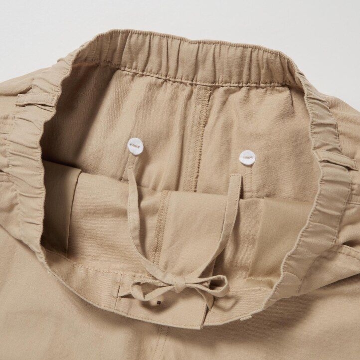 moške hlače uniqlo iz mešanice lana gorčične barve