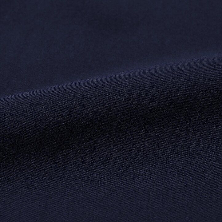 Ženska bluza uniqlo olivno rjave barve z ovratnikom skipper in 34 rokavi