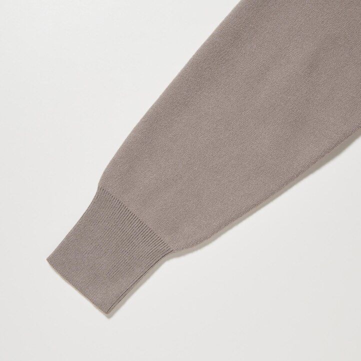 zelena ženska obleka z gladkimi rokavi uniqlo souffle yarn
