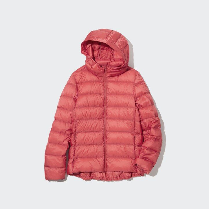 Črne ženske ultra lahke puhove jakne uniqlo