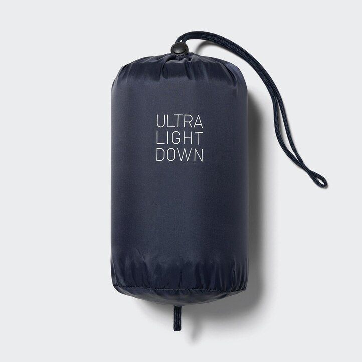 Ženske ultra lahke puhove jakne uniqlo mornarsko modre barve