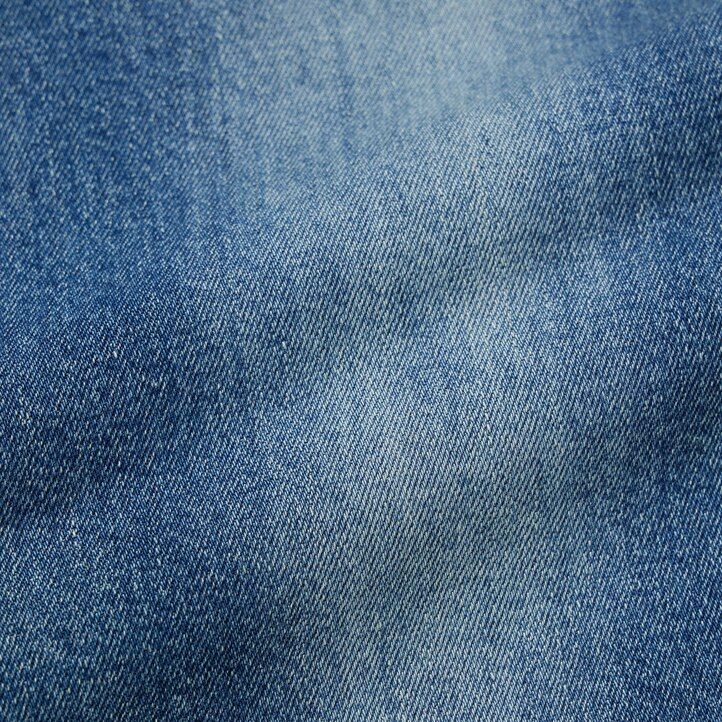 Ženske kavbojke uniqlo slim fit straight leg do gležnjev črne