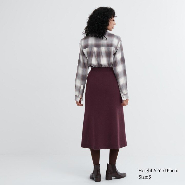 Ženska pletena brezšivna krila iz preje uniqlo 3d knit souffle bež barve