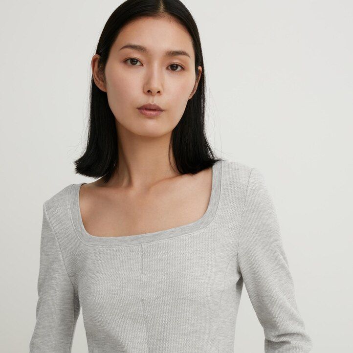 uniqlo heattech ekstra tople termo majice z vaflji in kvadratnimi rokavi ženske črne barve