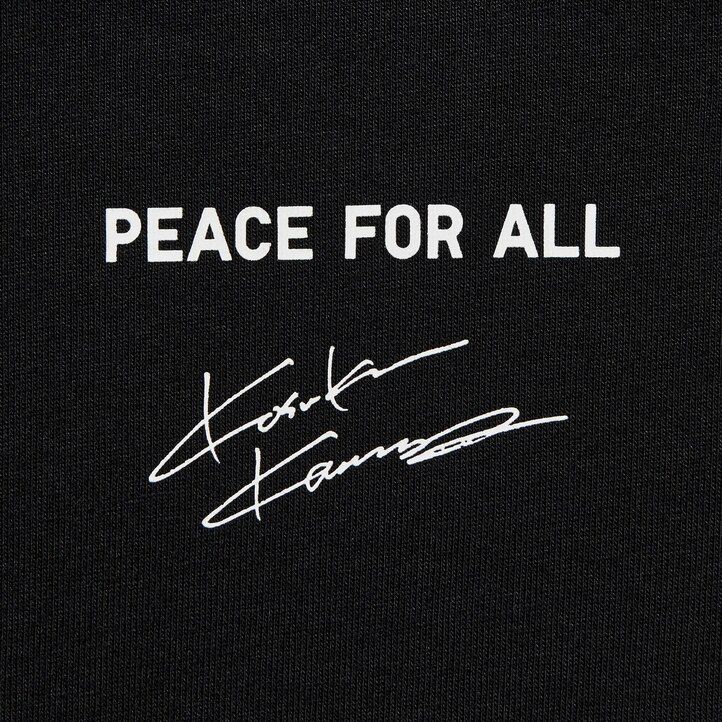 Črne ženske majice uniqlo peace for all z grafiko kosuke kawamura