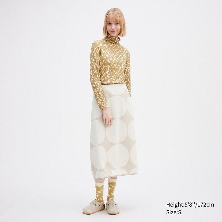termo majice uniqlo heattech swirl print z rokavi ženske črne