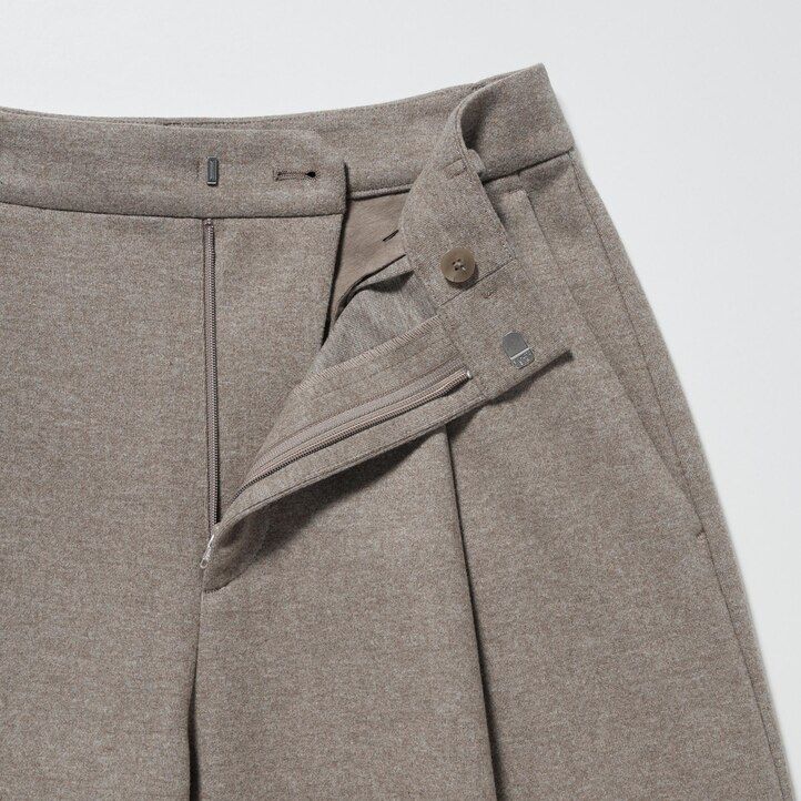 Ženski top uniqlo iz brušene džersija s širokimi hlačnicami bež barve