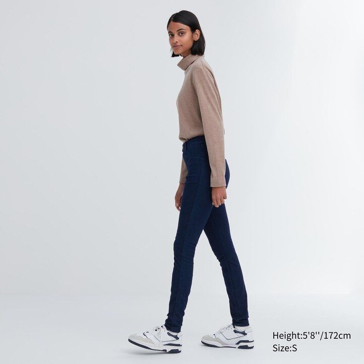 modri ženski uniqlo heattech ultra raztegljivi jeans topi z visokim pasom